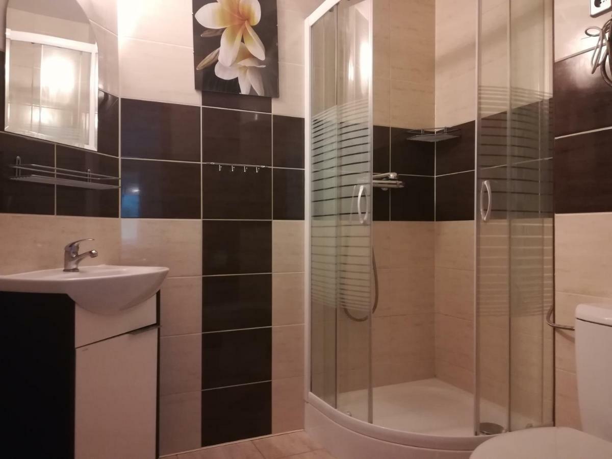 Domino - Pokoje I Apartamenty Szklarska Poręba Exterior foto